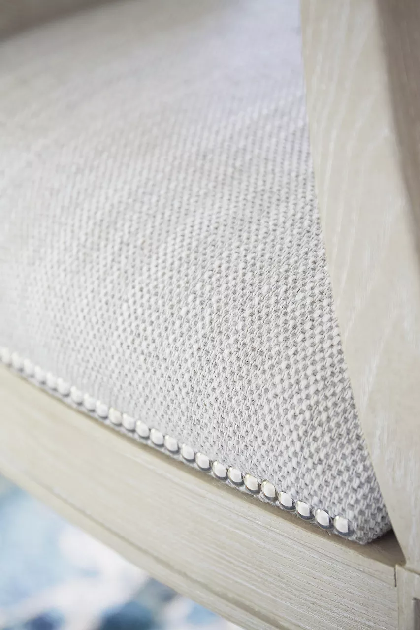 detailed shot of Hyde Park chair